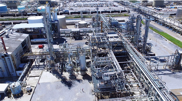 REG Geismar is a 75-million-gallon nameplate capacity renewable diesel biorefinery located in Geismar, Louisiana. REG Geismar converts waste fats and oils into renewable diesel, renewable propane and renewable naphtha. Photo courtesy of Renewable Energy Group