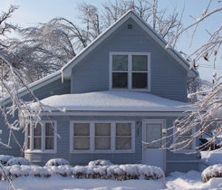 The EIA says propane expenditures will have little change this winter heating season. Photo: iStock.com/studioimagen