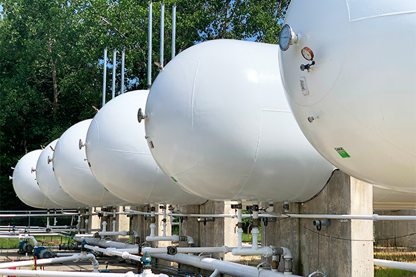 Propane tanks photo by Niel Rootare