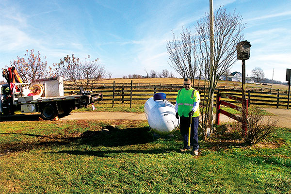 Todd Shreve of Superior Plus Propane uses a Pipehorn locator to sweep and identify all lines prior to excavation. Photo by Noel Haro/Superior Plus Propane