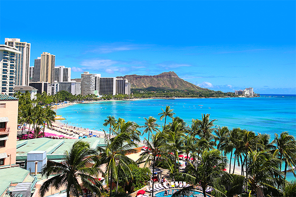 Hawaii scenery photo: TriggerPhoto/iStock / Getty Images Plus/Getty Images