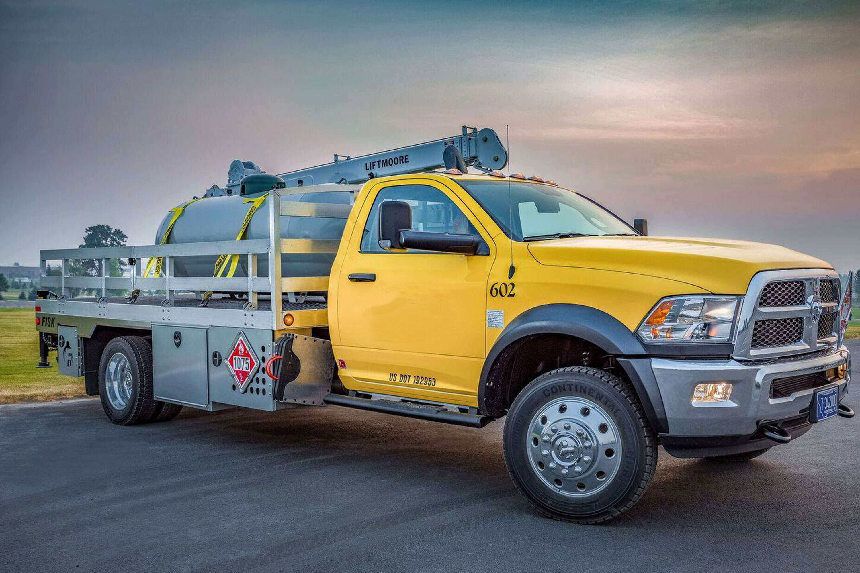 Photo: City Service Valcon