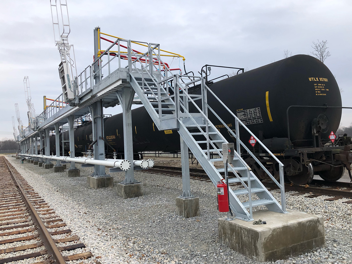 NGL Supply has the capability to offload eight rail cars along a double-sided, custom-galvanized platform with a proprietary unloading-arm design. (Photo courtesy of TransTech Energy)