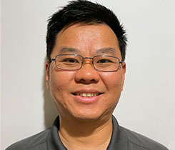 Headshot: Robert Chen