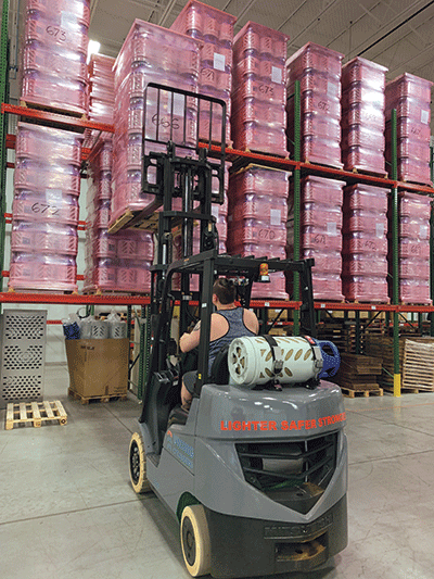 Viking Cylinders says it has gained 30 to 40 decent-sized forklift customers over the past couple of years. (Photo by Craig Bruch)