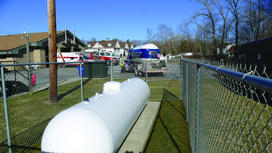 Propane bobtail and tank photo by Roger Rosenbaum/Brand-News-Team