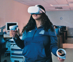 VR training is best suited for a classroom setting where students can learn from each other. (Photo courtesy of NextWave Safety Solutions, Inc.)