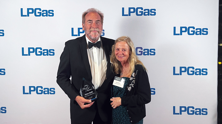 Inductee Walter Smith and his wife, Vicki. (Photo by LP Gas staff)