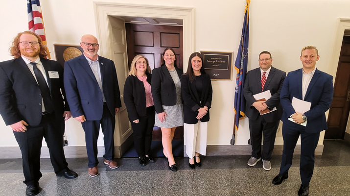 LP Gas Managing Editor Chris Markham, left, joins propane industry members visiting New York’s congressional leaders. (Photo by LP Gas staff)