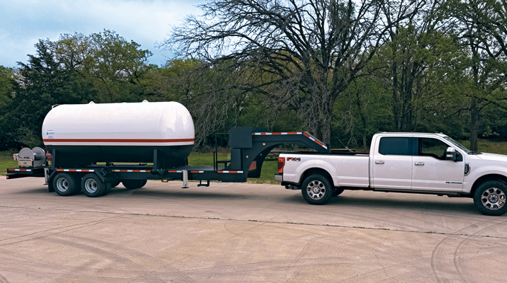 This gooseneck tank trailer can be hauled by a 1-ton pickup truck. (Photo courtesy of Exosent Engineering)