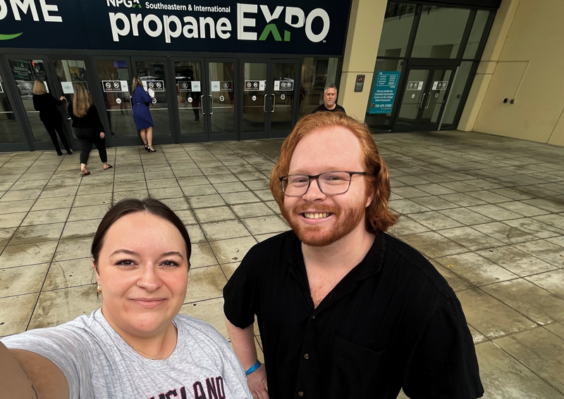 Fischer takes a picture with Managing Editor Chris Markham for LP Gas’ social media. (Photo: LP Gas Staff)