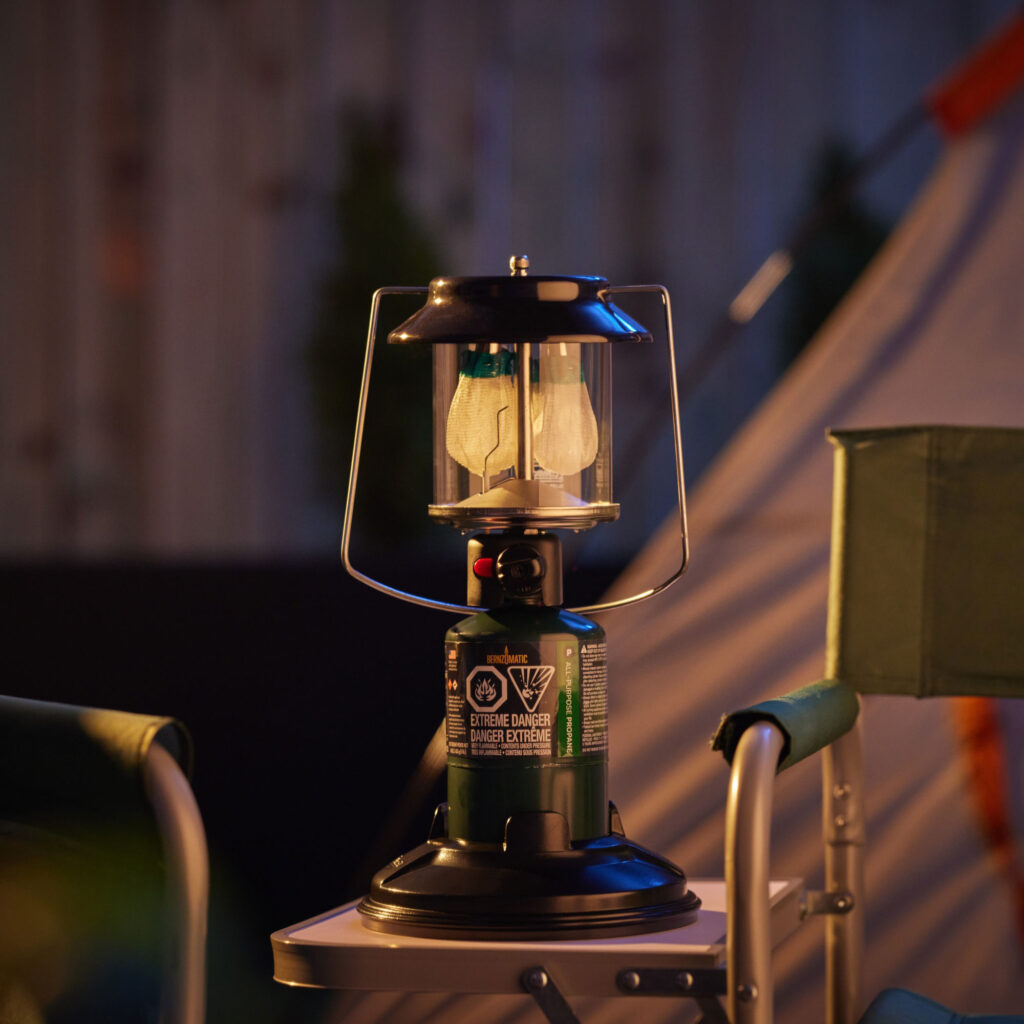 Photo of single-use propane cylinder fueling an outdoor lamp
